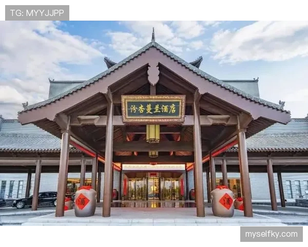 足球回传规则详解：裁判判罚标准与越位误区解析